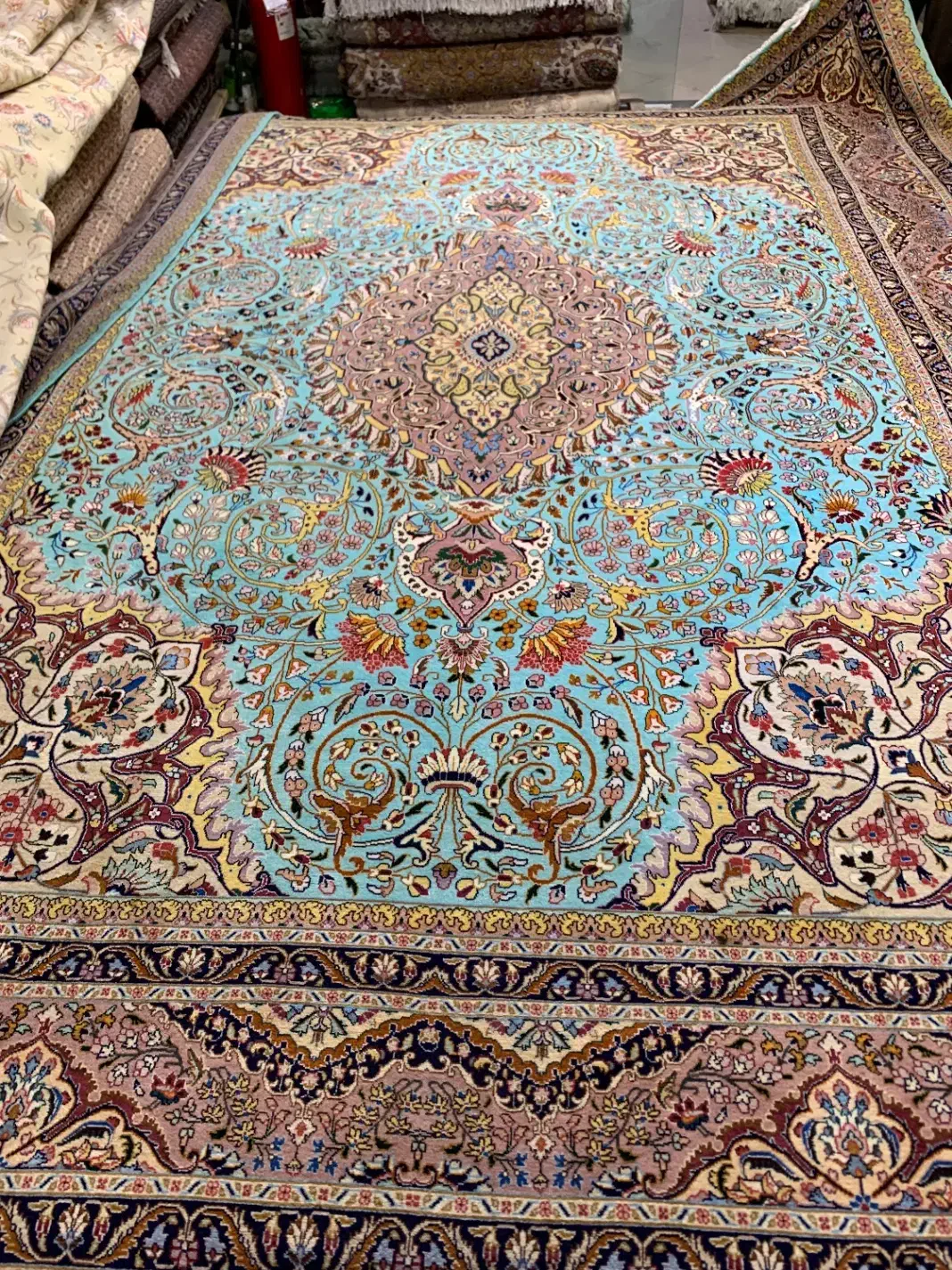 (فرش حق زاده)فرش۱۲متری۴۰رج تبریز رنگ خاص قیروزه ای|فرش|تبریز, |دیوار