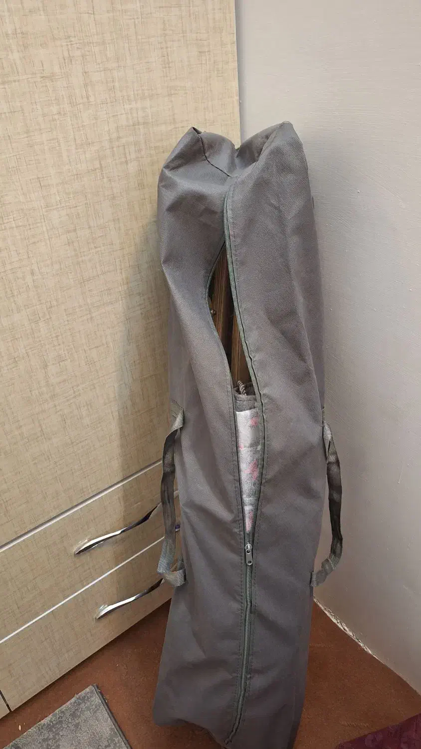 گهواره بانوج|تخت و صندلی بچه|نیشابور, دارایی|دیوار