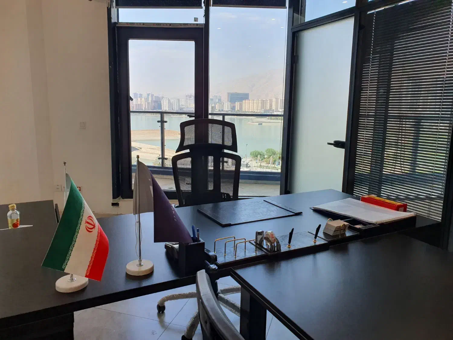 جذب کارشناس فروش/دریاچه چیتگر/دپارتمان۷۷/برج لکسون|استخدام بازاریابی و فروش|تهران, دریاچه شهدای خلیج فارس|دیوار