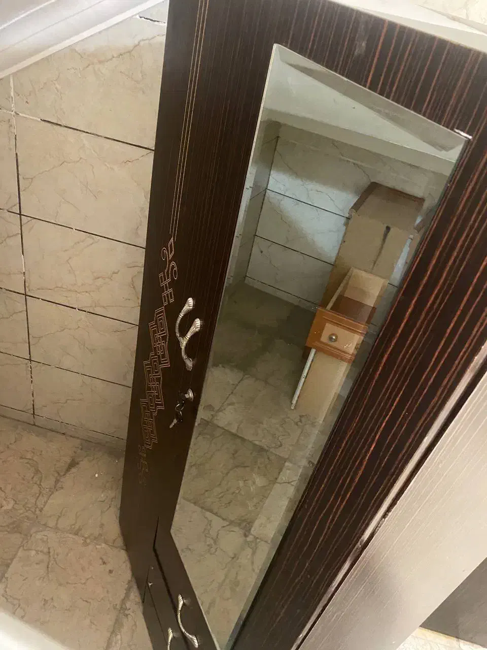 کمد و جاکفشی|جاکفشی، کمد، دراور|بندرعباس, |دیوار