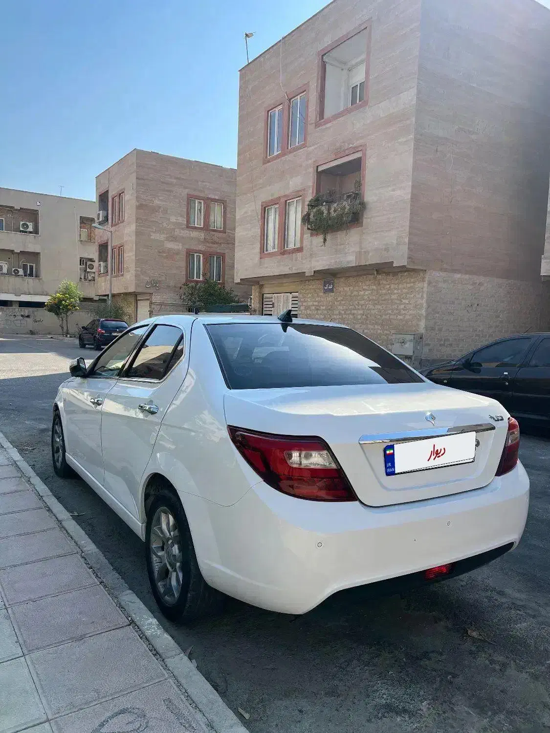 دنا توربو اتومات ۱۲ ۴۰۲|خودرو سواری و وانت|بوشهر, |دیوار