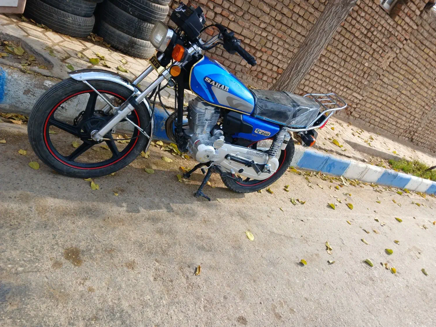 200کارخونه خشک کم کار واقعی|موتورسیکلت|گناباد, |دیوار