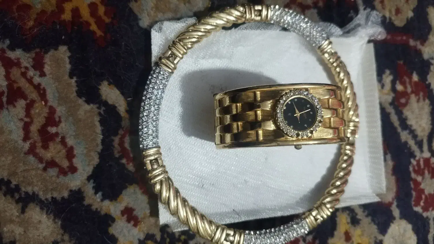 گردنبندوساعت|بدلیجات|شیراز, وصال|دیوار