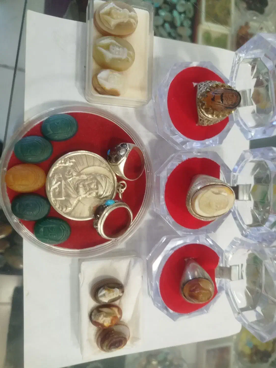 شمایل|کلکسیون اشیاء عتیقه|قزوین, |دیوار