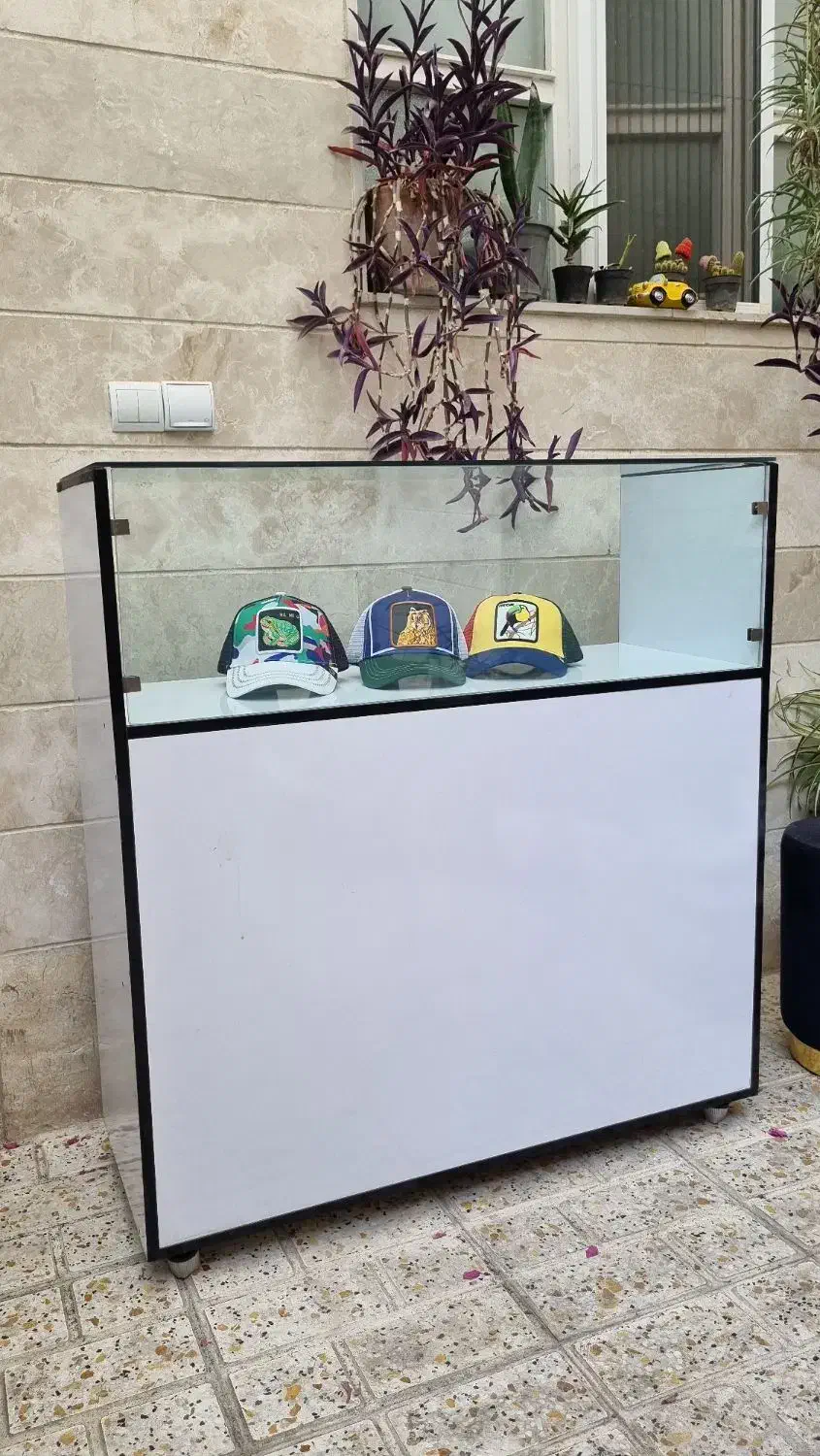 استند کتونی فلزی و توری ویترین کتونی و رگال|فروشگاه و مغازه|تهران, یافت آباد جنوبی|دیوار