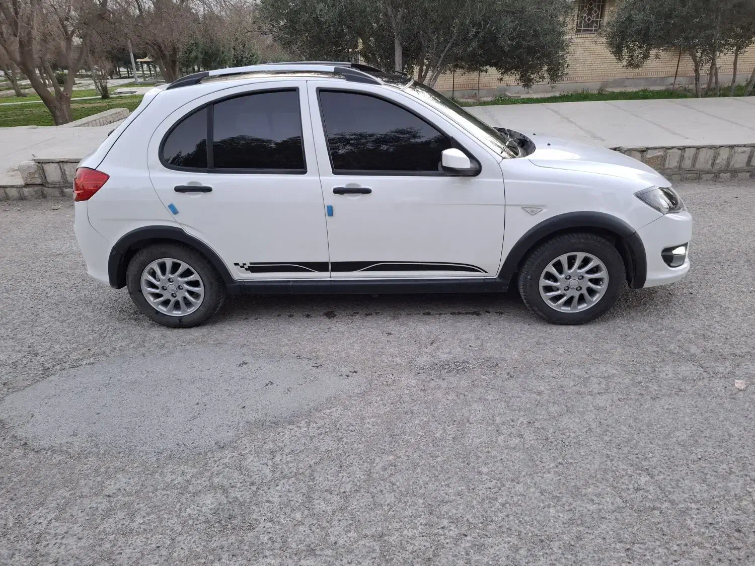 کوئیک|خودرو سواری و وانت|کرمانشاه, |دیوار