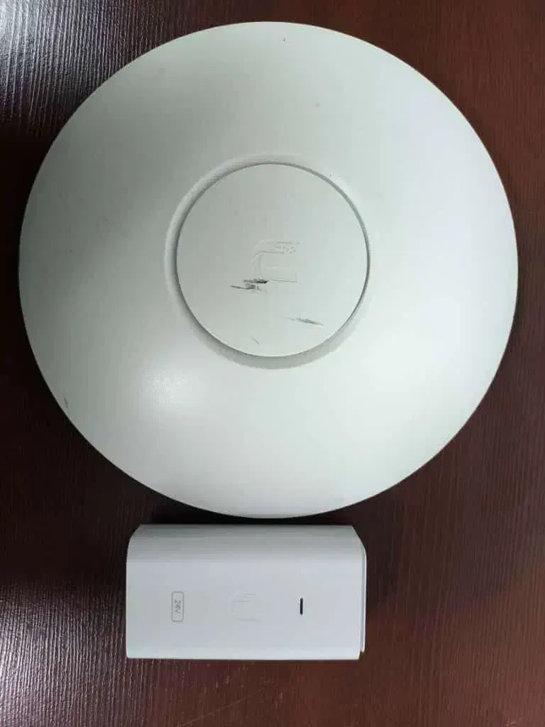 اکسس پوینت یونیفای مدل UniFi AP LR|مودم و تجهیزات شبکه|تهران, سنائی|دیوار