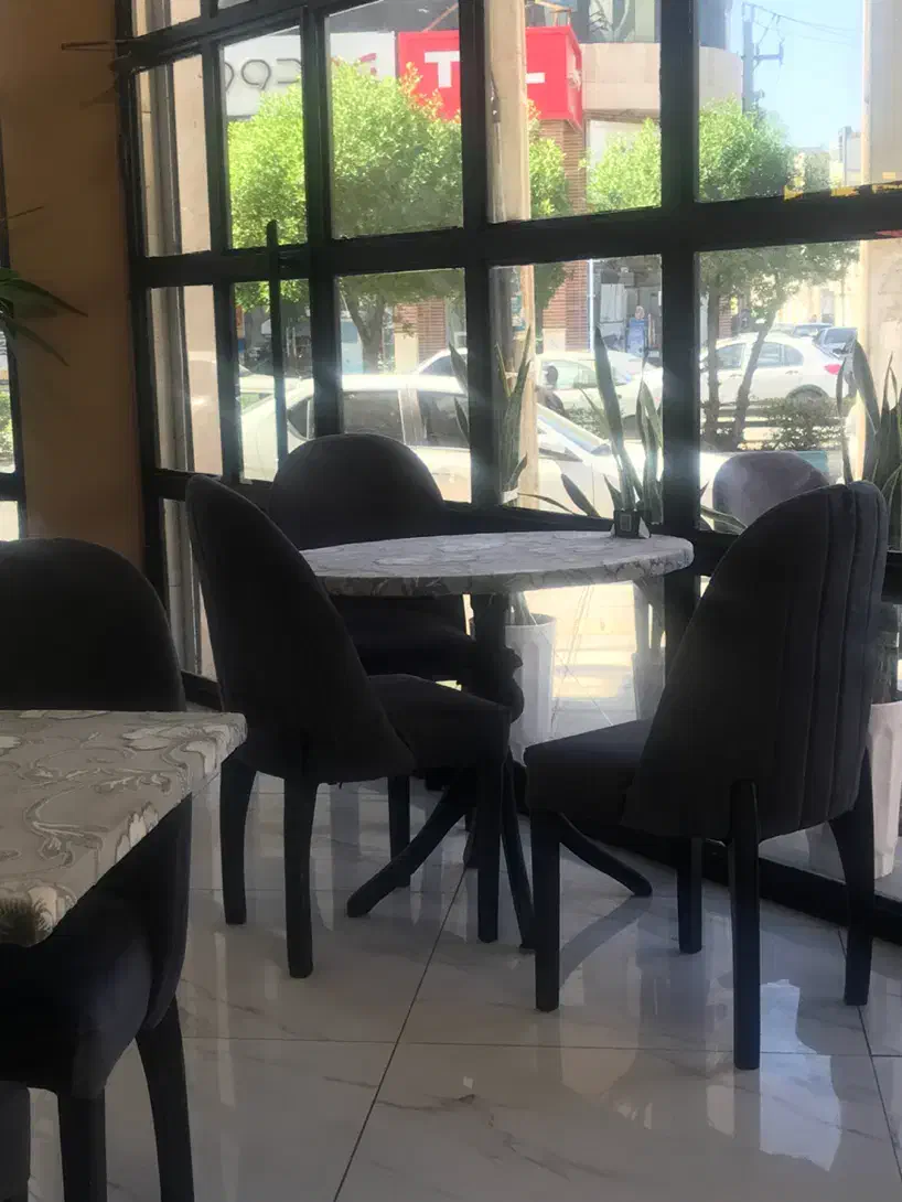 میز و صندلی تمام چوب|کافیشاپ و رستوران|اهواز, کیان اباد|دیوار