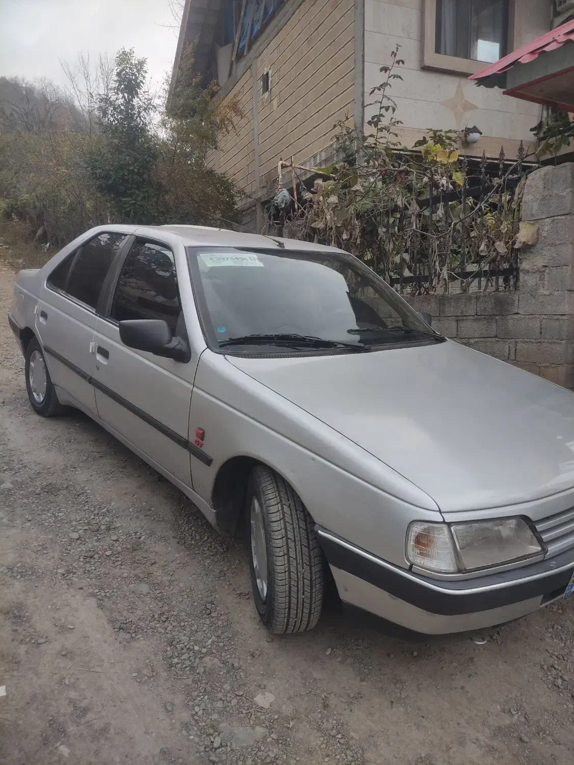 405 مدل 85 چند لکه رنگ|خودرو سواری و وانت|شلمان, |دیوار