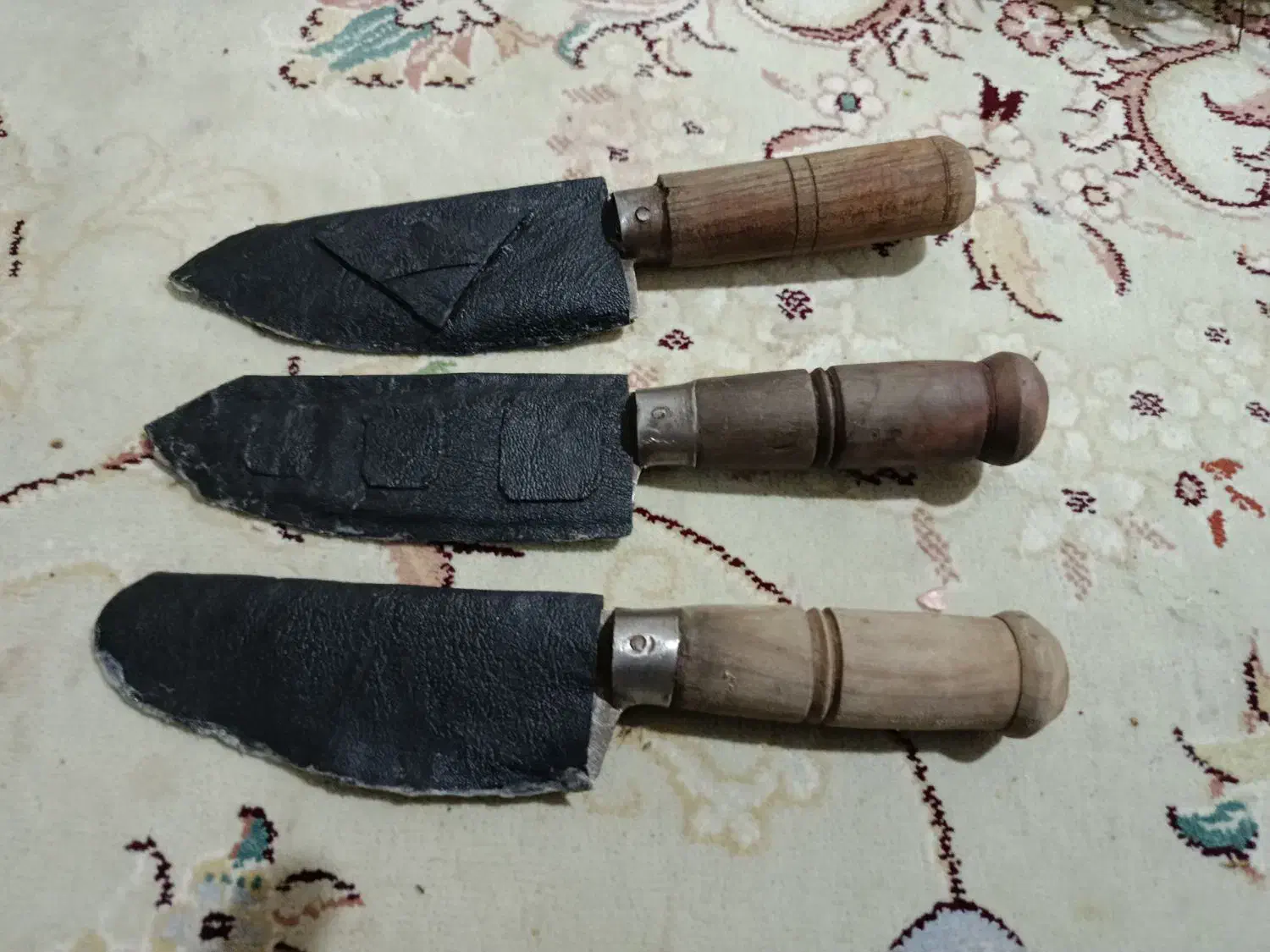 چاقو حیدری قدیمی زنجان کوره ای وقدیمی|کلکسیون اشیاء عتیقه|کوهدشت, |دیوار