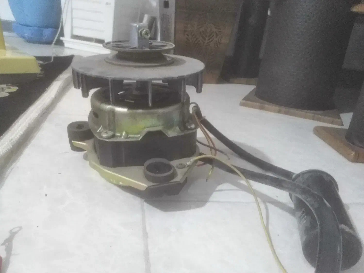 دینام ماشین لباسشویی حایر با خازن|ماشین لباسشویی و خشک‌کن لباس|شاهرود, |دیوار