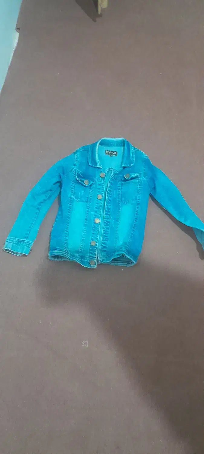 کت پسرانه|لباس|خوی, |دیوار