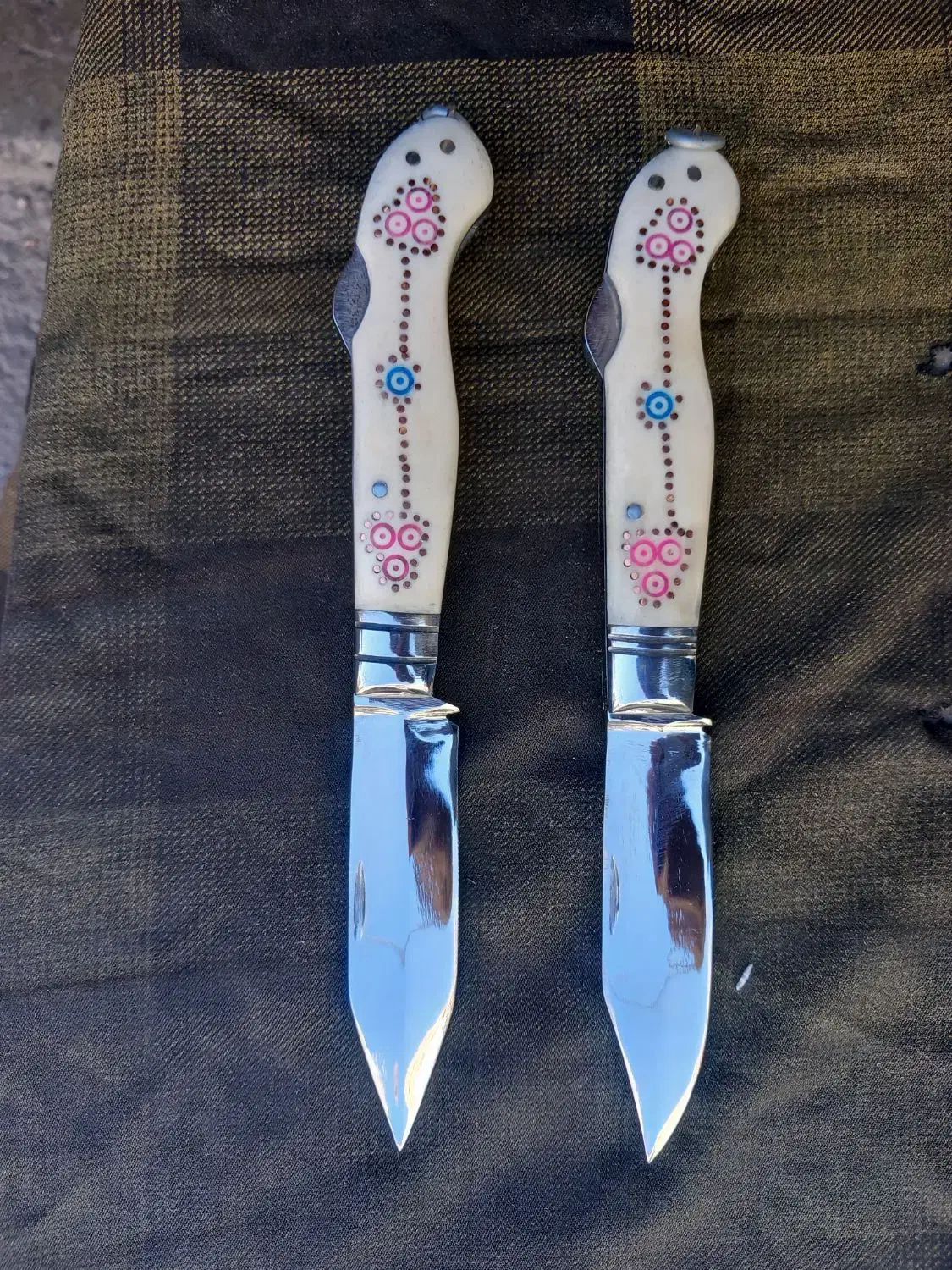 چاقو|کلکسیون اشیاء عتیقه|تبریز, |دیوار