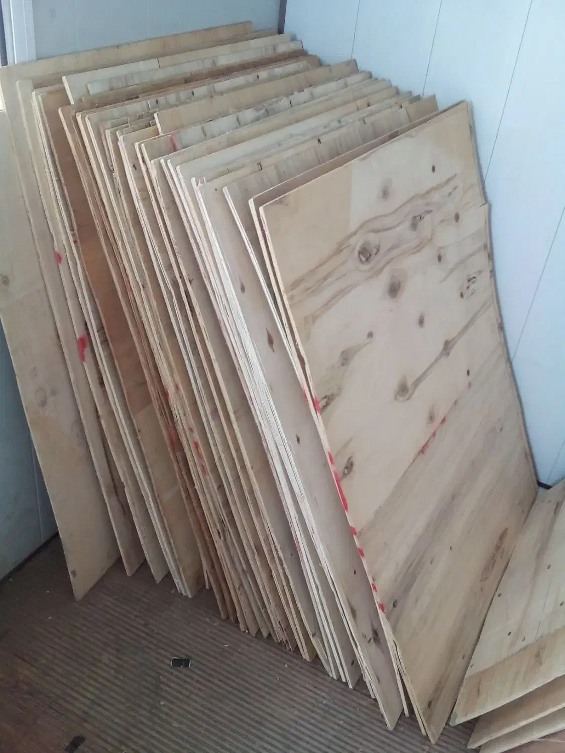 سه لائی ۸ میل و چهارتراش|مصالح و تجهیزات ساختمان|هشتگرد, ینگی امام|دیوار