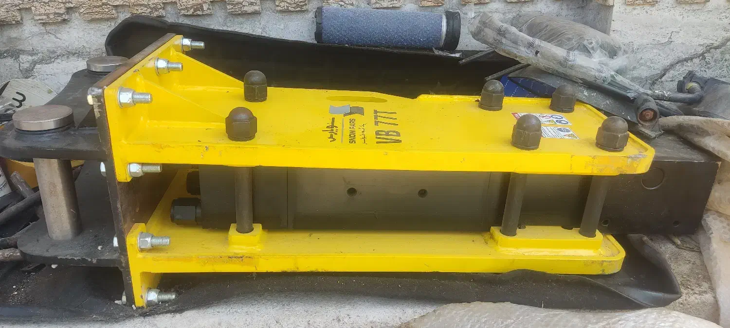 پیکور سنوپارسb500max مینی بیل|قطعات یدکی و لوازم جانبی|موگوئی, |دیوار