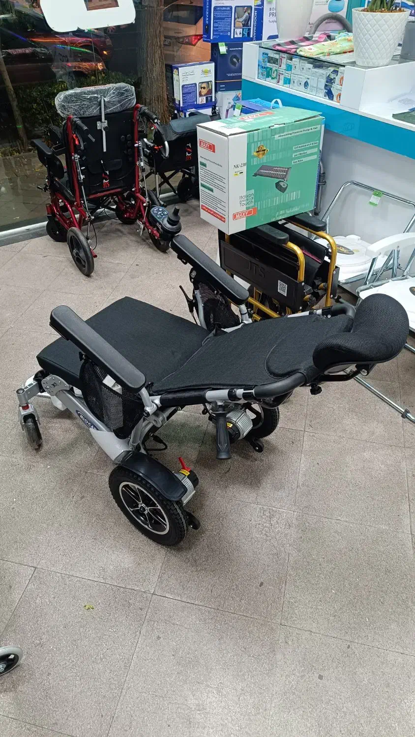 ویلچر برقی biocare کنترل دار برانکاردشو|آرایشی، بهداشتی، درمانی|تبریز, |دیوار