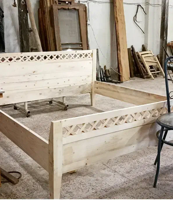 تخت خواب چوبی|تخت و سرویس خواب|اصفهان, ارداجی|دیوار