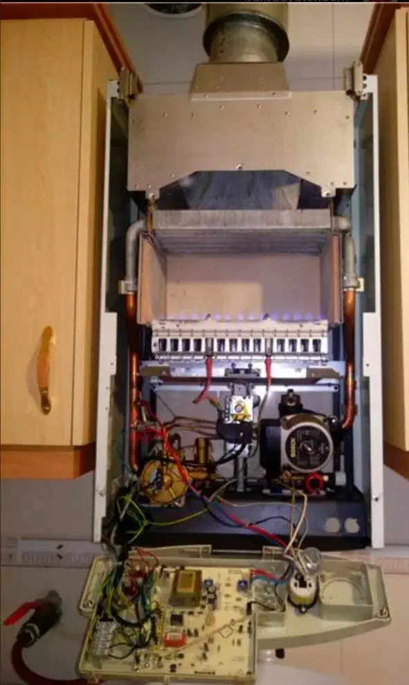 تعمیر و سرویس انواع پکیج ایرانی و خارجی|خدمات پیشه و مهارت|کرمان, |دیوار