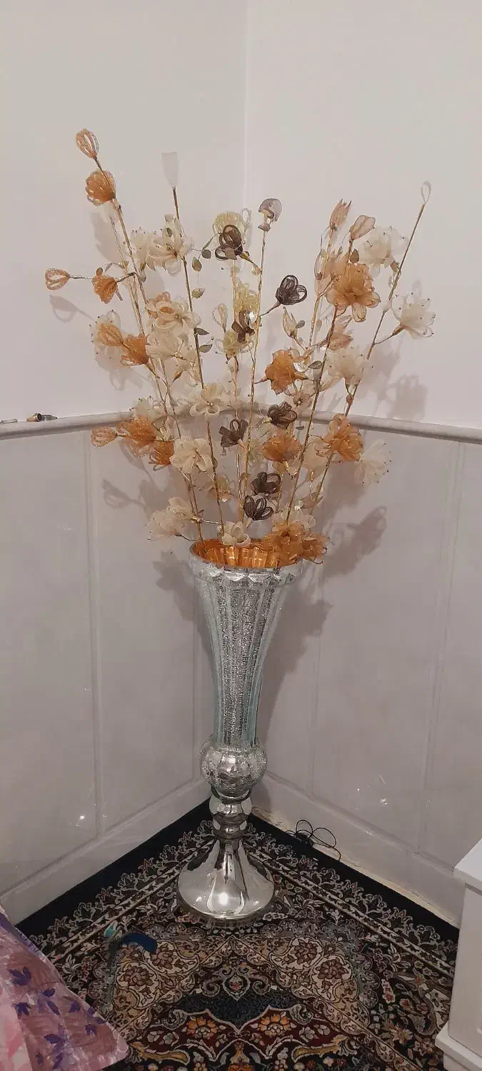 گل وگلدان|گل مصنوعی|قم, ولیعصر|دیوار