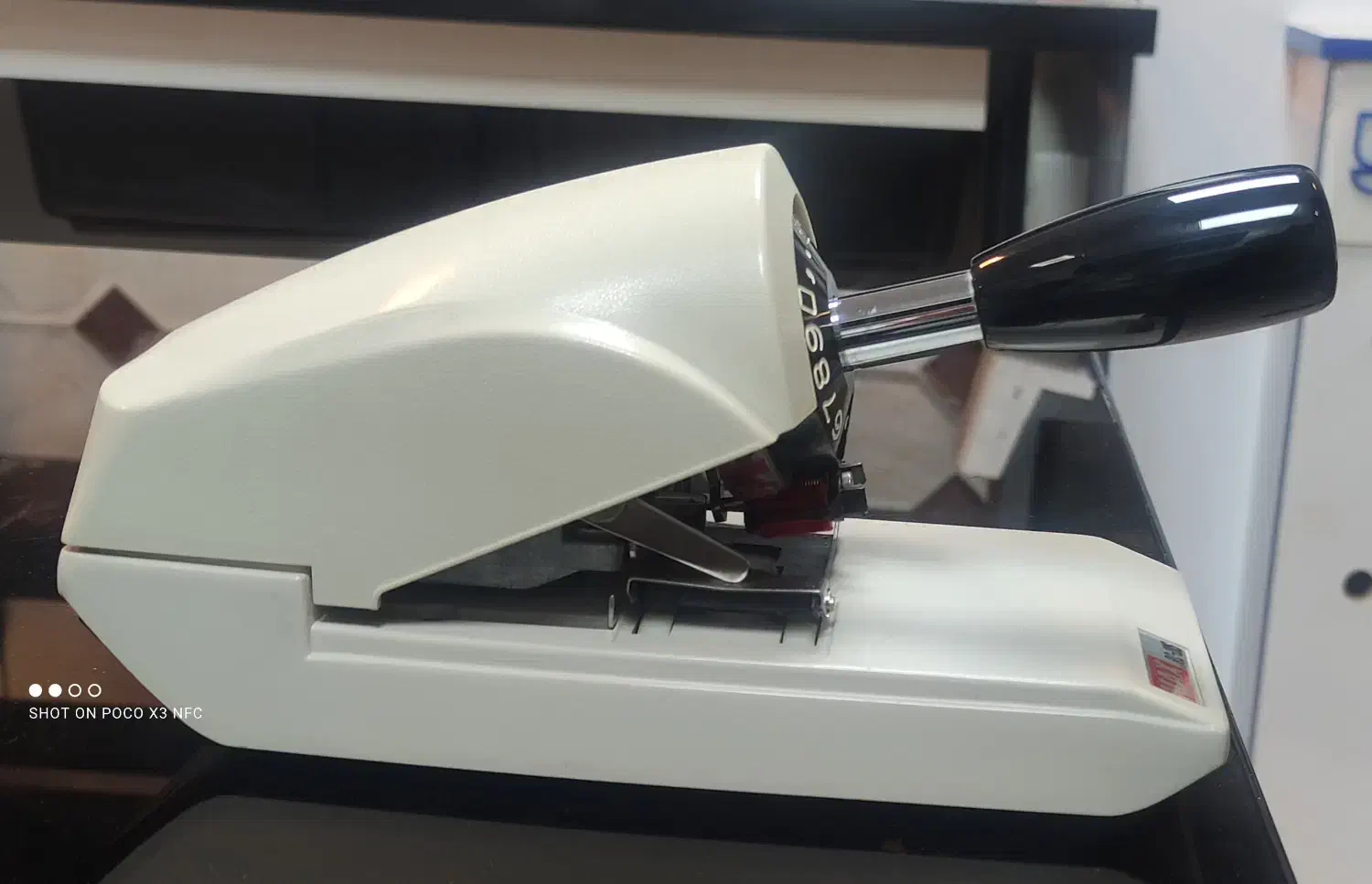 دستگاه پرفراژ دستی چک مکس ژاپن|فروشگاه و مغازه|رشت, انصاری|دیوار