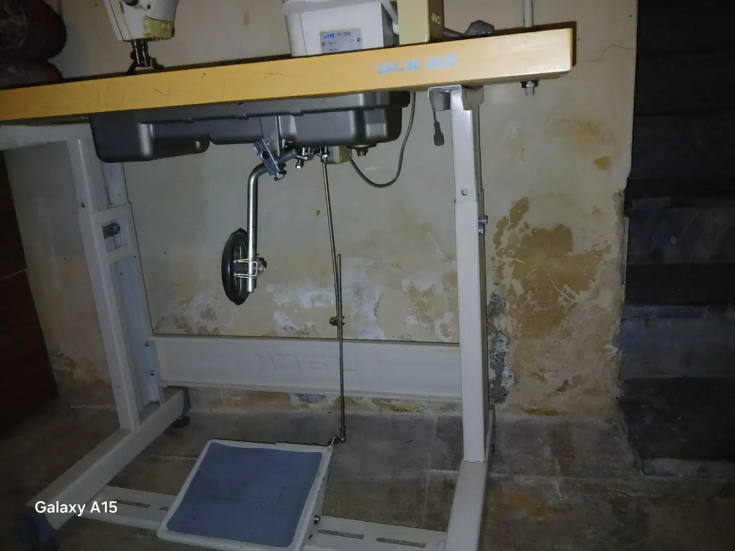 چرخ راسته دوز صنعتی تک سوزنه و دو سوزنه|چرخ خیاطی و ریسندگی|خرمدره, |دیوار