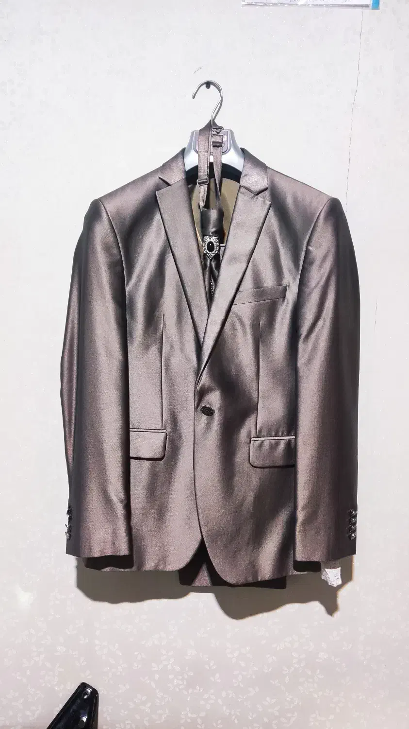 کت شلوار قهوه‌ای براق|لباس|ری, اقدسیه|دیوار