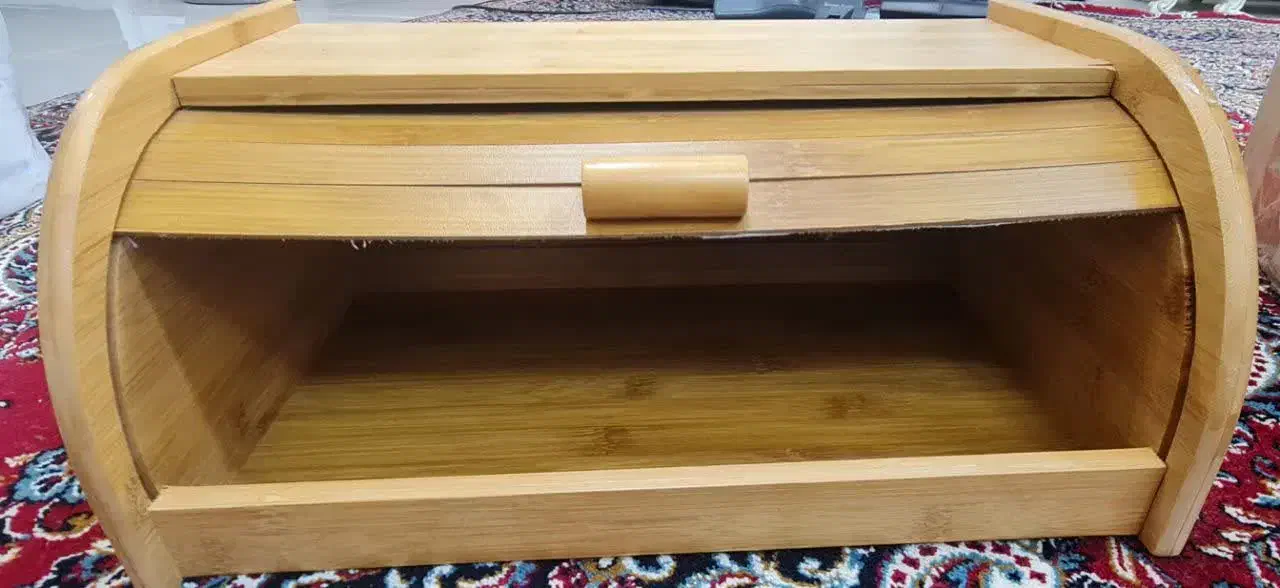 جا نونی چوبی|ظروف نگهدارنده، پلاستیکی، یک‌بارمصرف|اصفهان, باغ دریاچه|دیوار