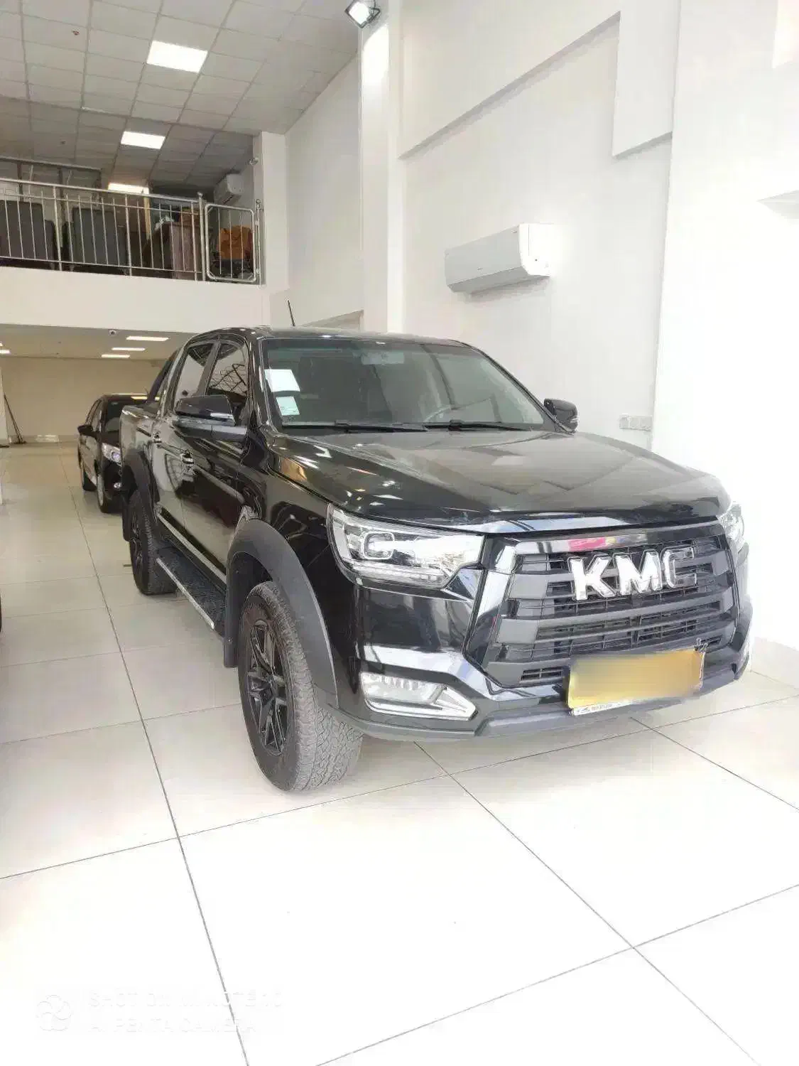 کی ام سی t8 مدل ۱۴۰۳ اقساط|خودرو سواری و وانت|شیراز, فرهنگ شهر|دیوار