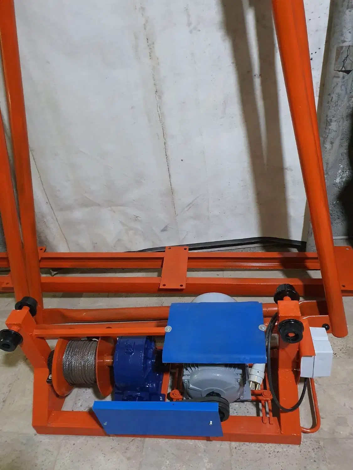 بالابر ساختمانی|مصالح و تجهیزات ساختمان|قزوین, |دیوار