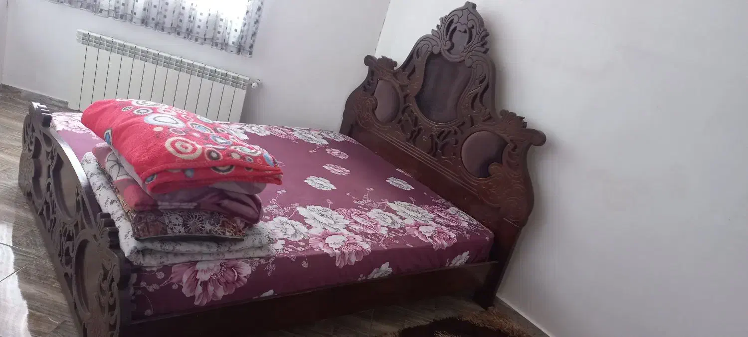 کمد بچه همراه باتخت ست|مبلمان خانگی و میز عسلی|کمیجان, |دیوار