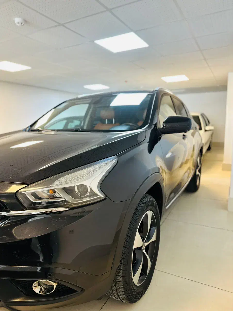 تیگو ۷ مدل ۹۷ بیرنگ|خودرو سواری و وانت|شیراز, فرهنگ شهر|دیوار