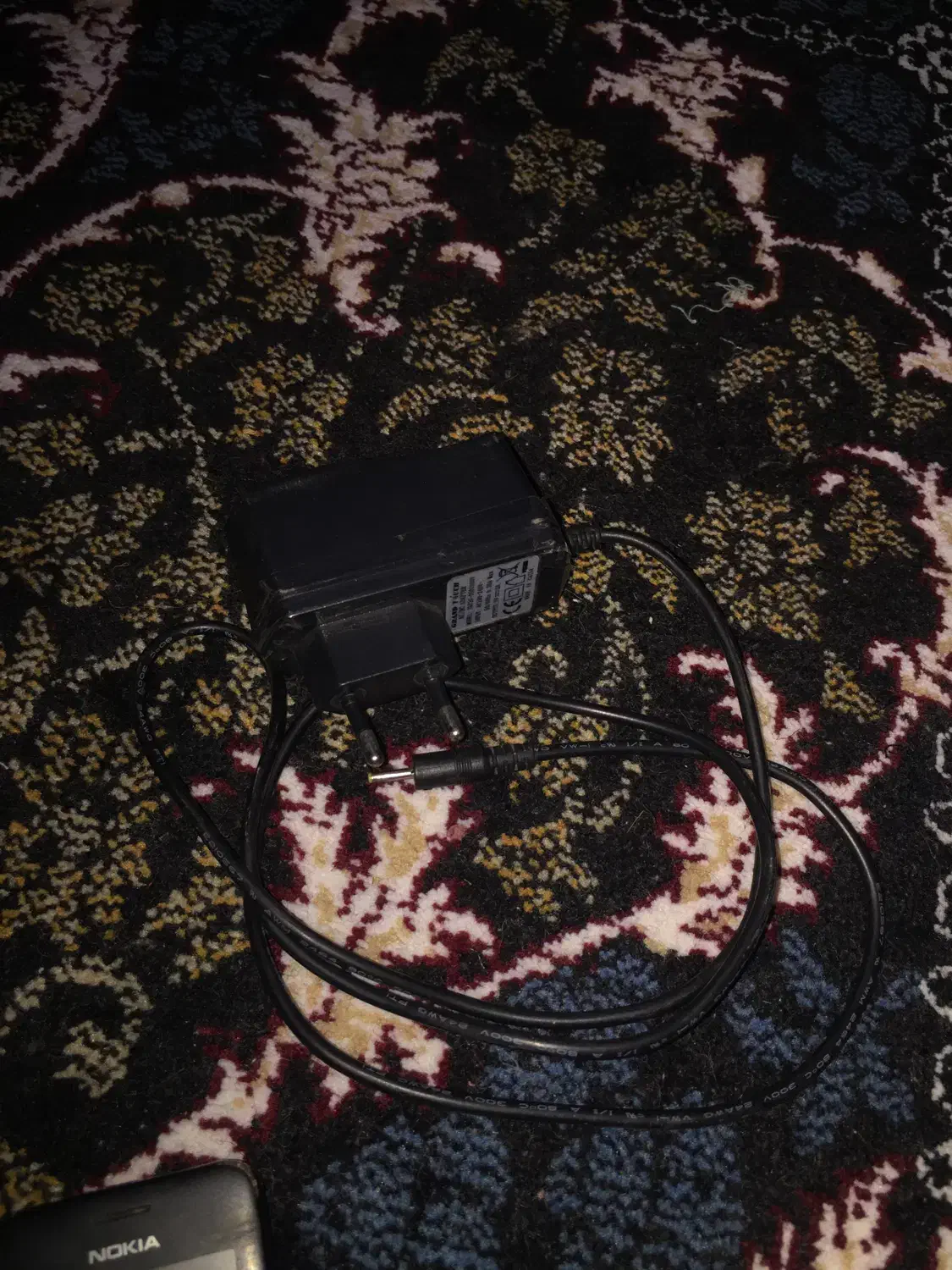 شارژر گوشی و گوشی نوکیا اصل|موبایل|مشگین شهر, |دیوار