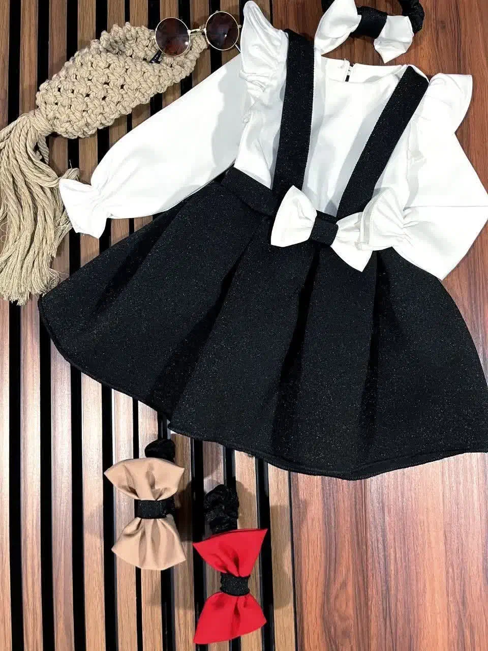 نینی شیک پسند|کفش و لباس بچه|تاکستان, |دیوار