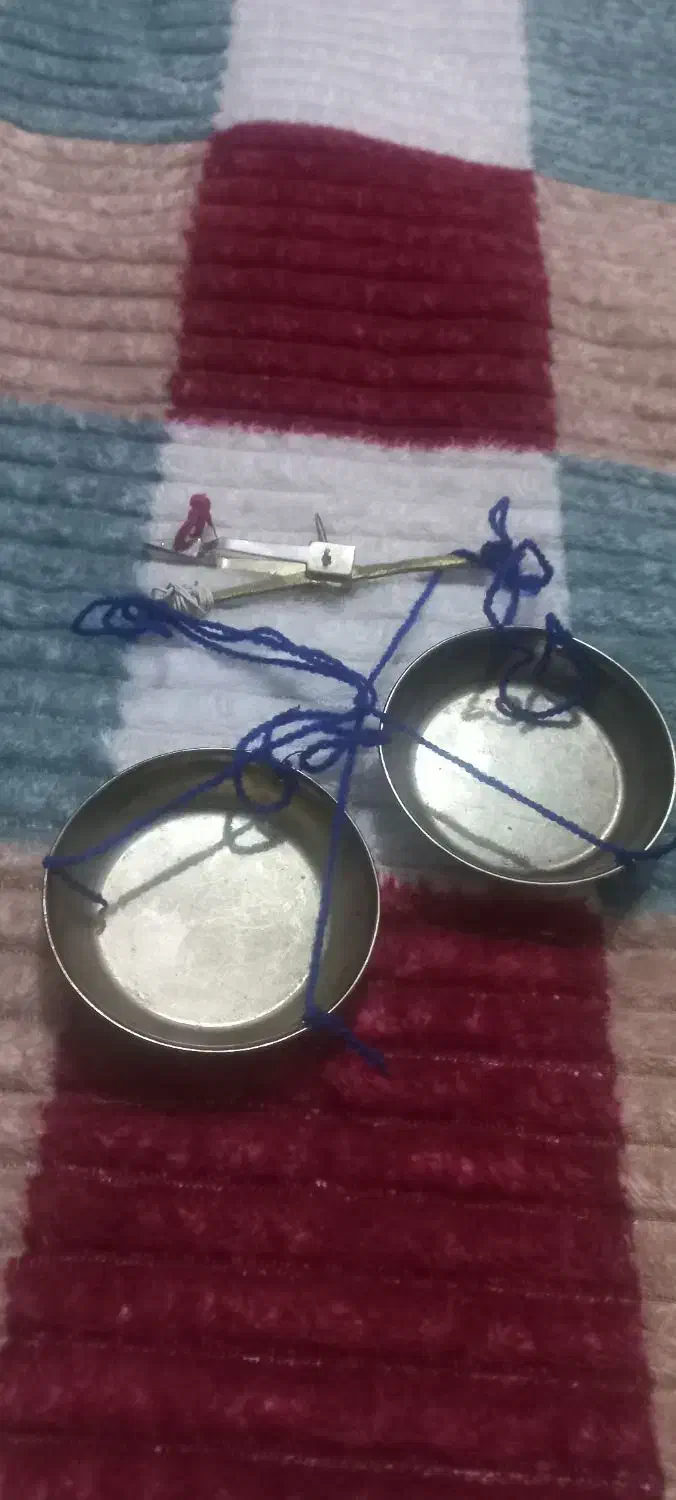 تعدادی وسایل عتیقه|کلکسیون اشیاء عتیقه|کرمان, |دیوار