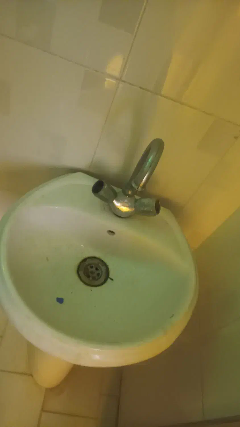 روشویی باشیر تمام تشکیلات فروش فوری|لوازم سرویس بهداشتی|مشهد, شهرک بهارستان|دیوار