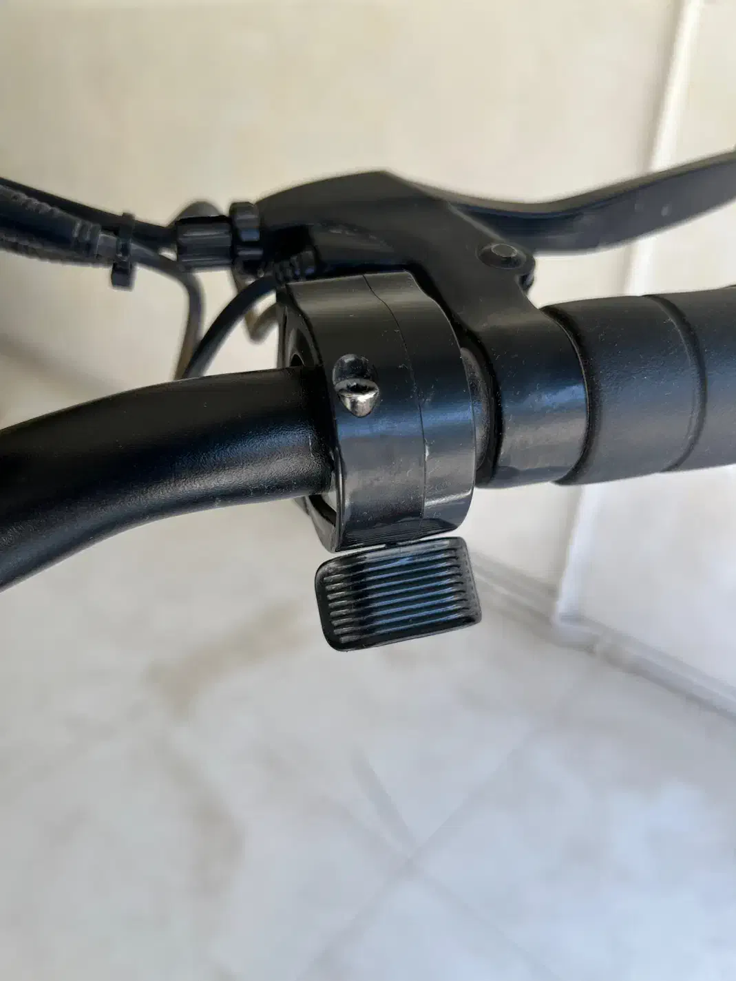 اسکوتر برقی آفرودی کوگو|دوچرخه، اسکیت، اسکوتر|نیشابور, ۲۲ بهمن|دیوار