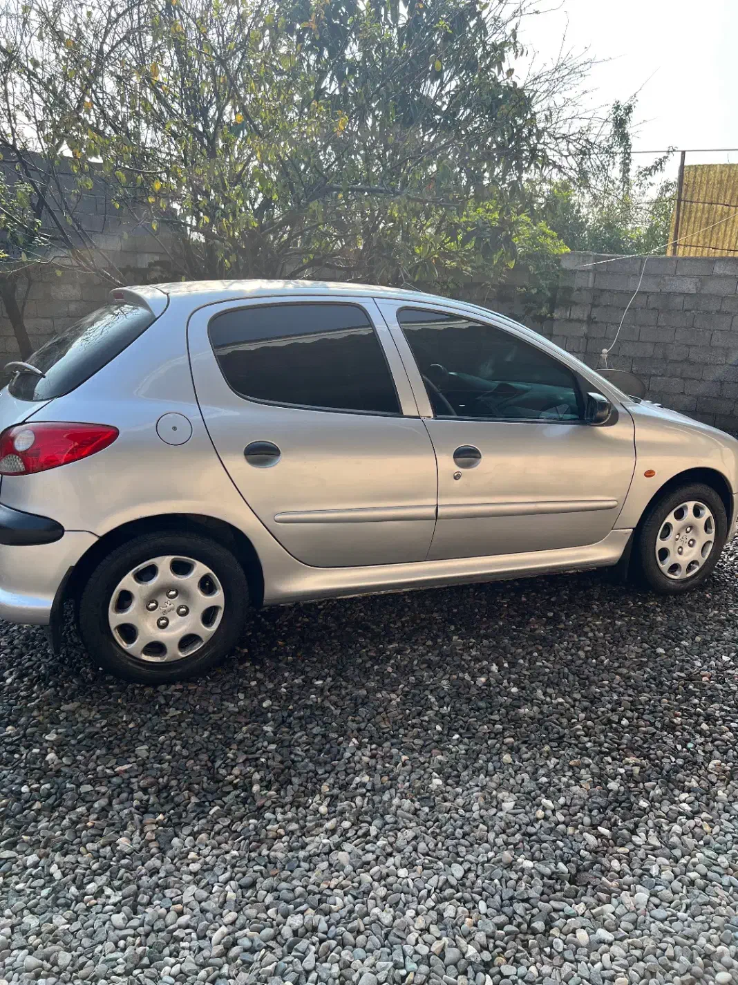 206 تیپ 5مدل 83|خودرو سواری و وانت|رودبنه, |دیوار