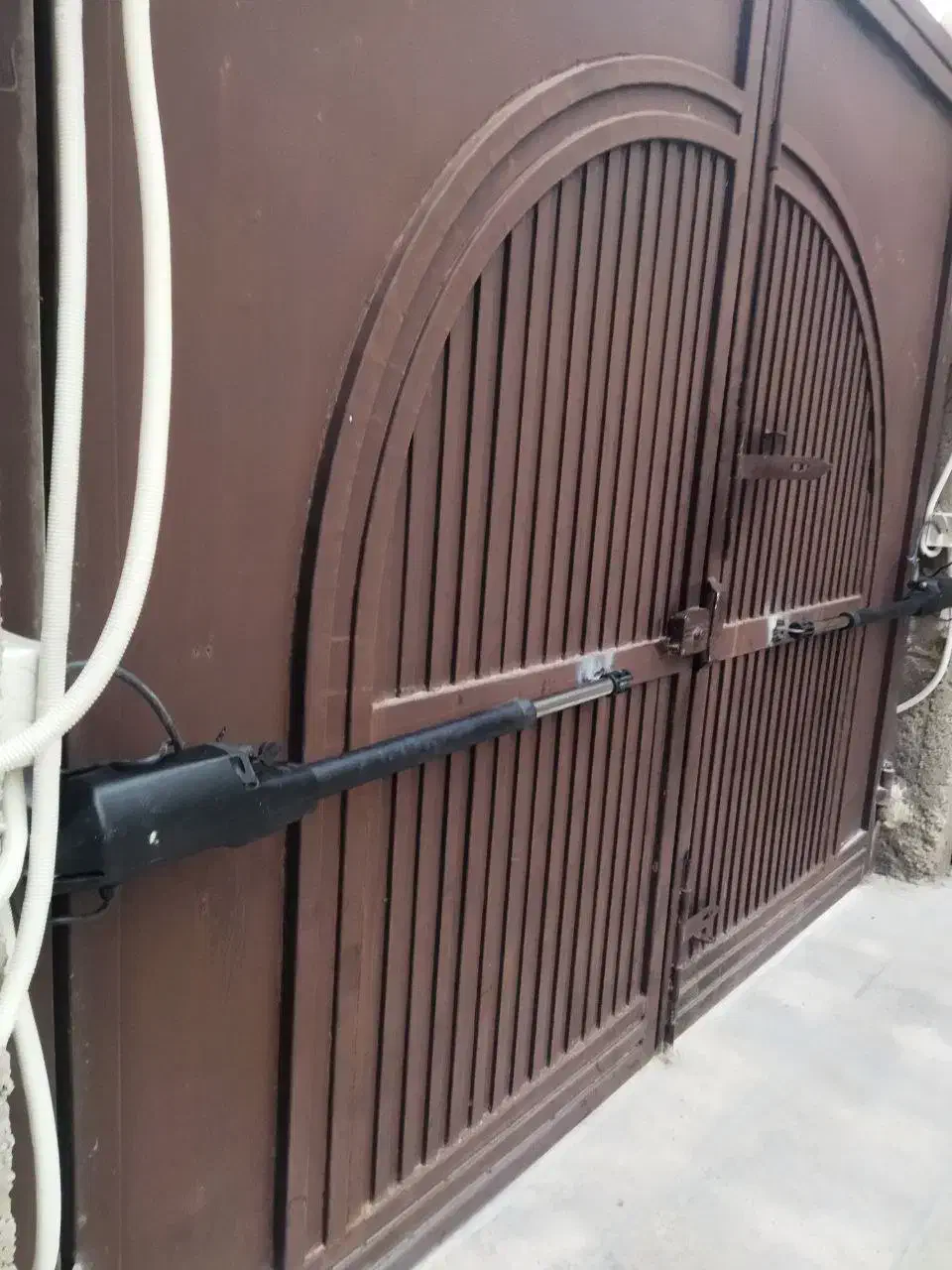 اسپلیت،درب برقی،سکوریت،جک بازویی،دوربین مداربسته|خدمات پیشه و مهارت|نورآباد ممسنی, |دیوار