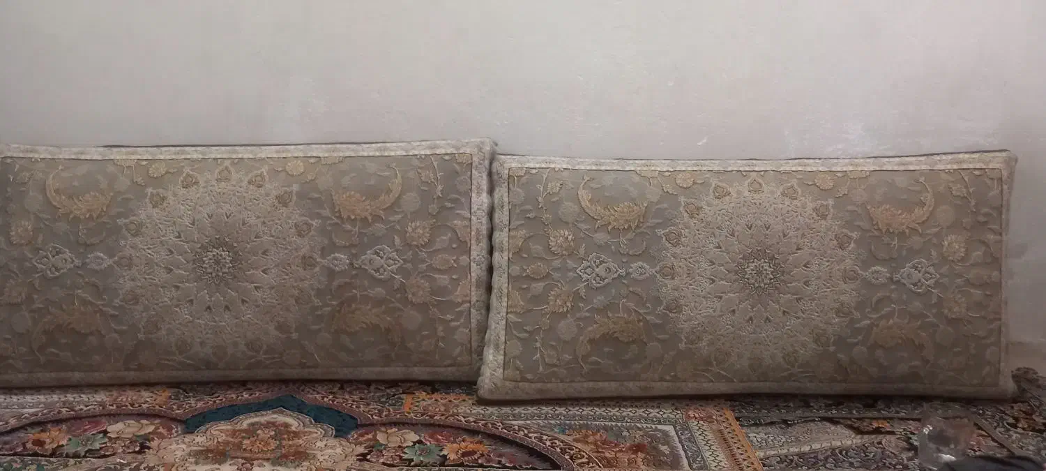 پشتی|پشتی|مشهد, شهرک مهر آباد|دیوار