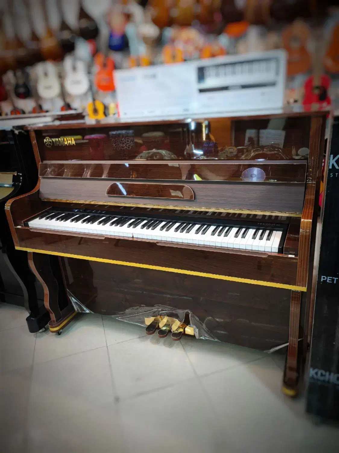 پیانو با نمایشگر هوشمند،،/|پیانو، کیبورد، آکاردئون|مشهد, ولیعصر (شهرک غرب)|دیوار