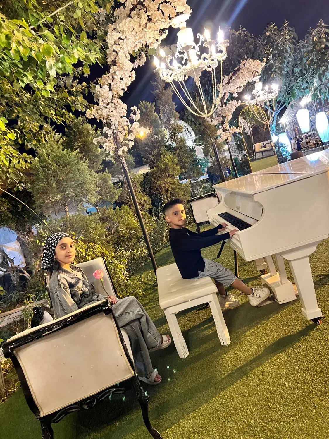 فیلم برداری مجالس عروسی کلیپ روز فرمالیته|خدمات پذیرایی، مراسم|مشهد, جانباز|دیوار