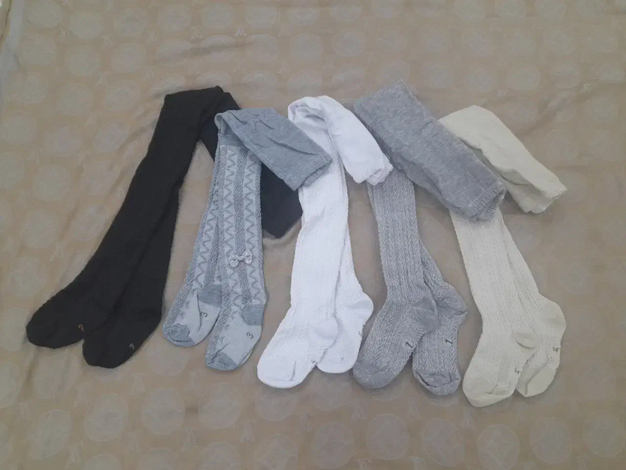 جوراب شلواری|کفش و لباس بچه|بافق, |دیوار