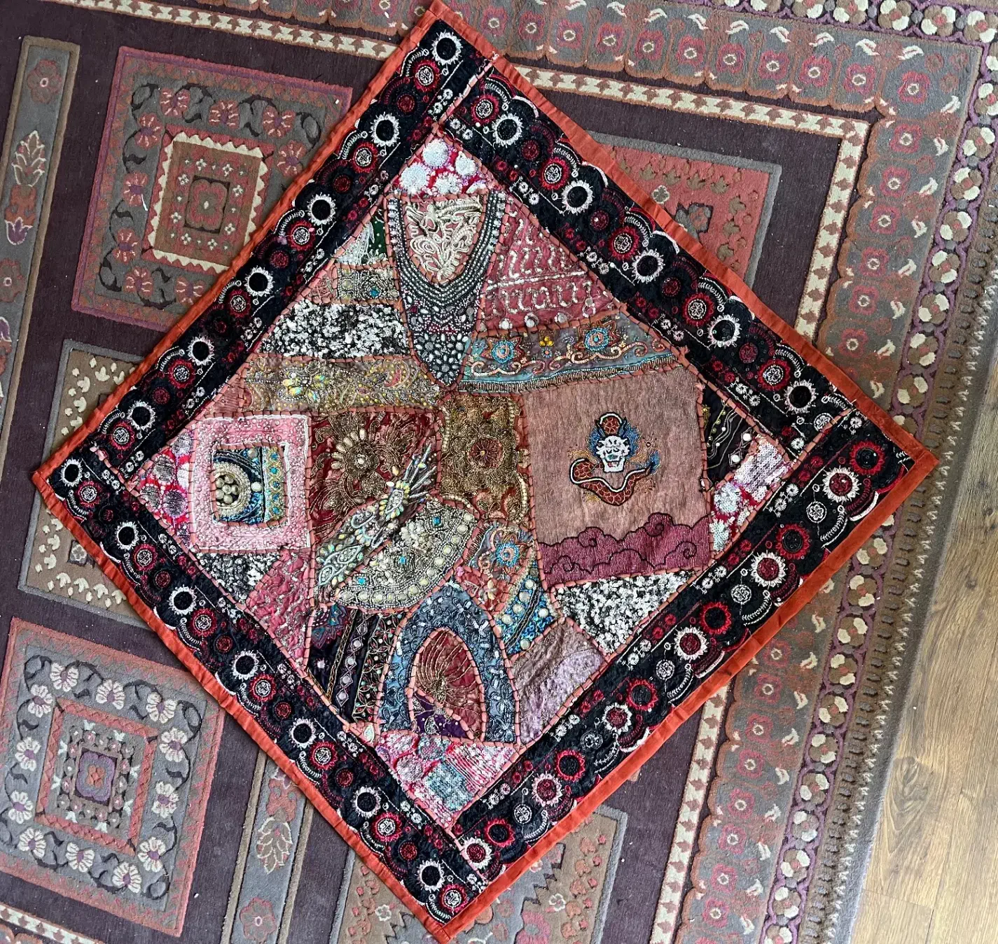 رومیزی سنتی|پرده، رانر، رومیزی|بجنورد, |دیوار