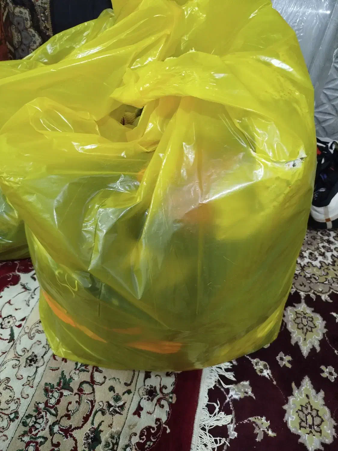 لباس عمده|لباس|اهواز, سپیدار|دیوار