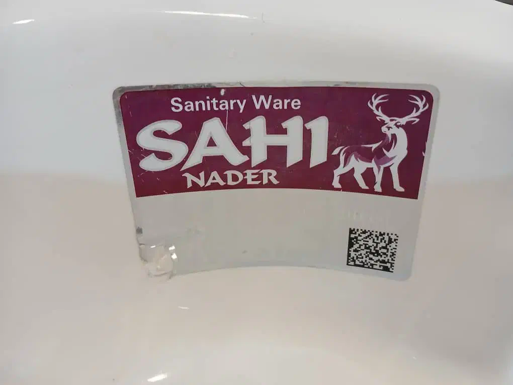 روشویی با پایه ایستاده|لوازم سرویس بهداشتی|شیراز, دشت چنار|دیوار