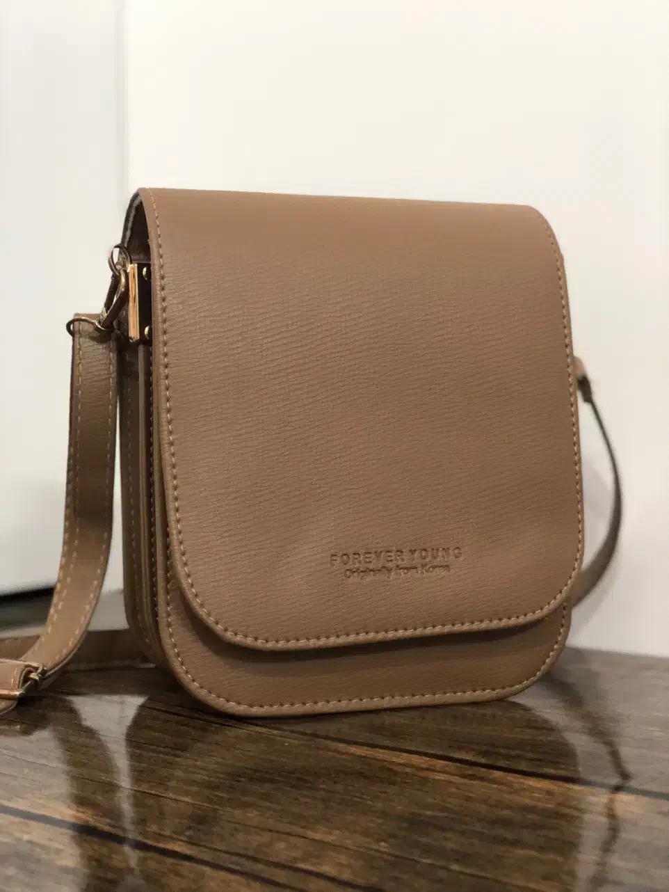 کیف دوشی نسکافه ای|کیف، کفش، کمربند|قم, لسانی|دیوار