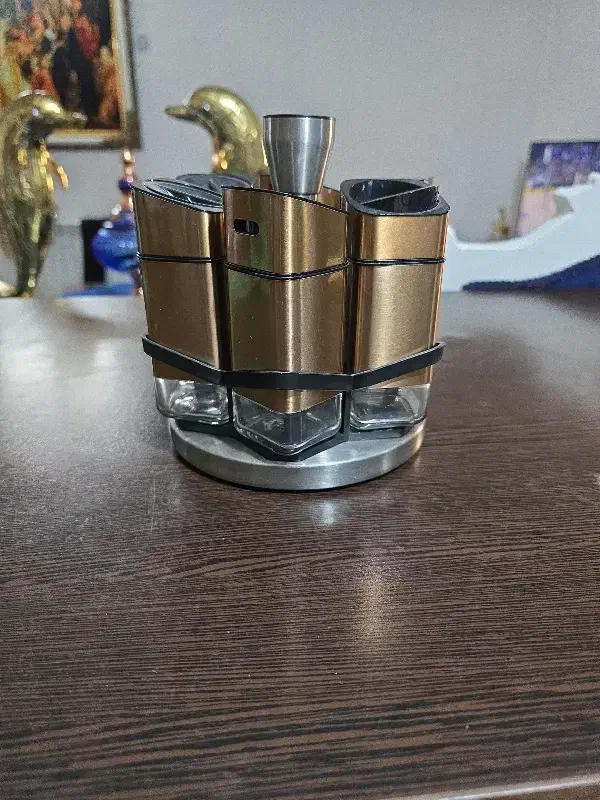 جا ادویه گردان|ظروف نگهدارنده، پلاستیکی، یک‌بارمصرف|اراک, |دیوار