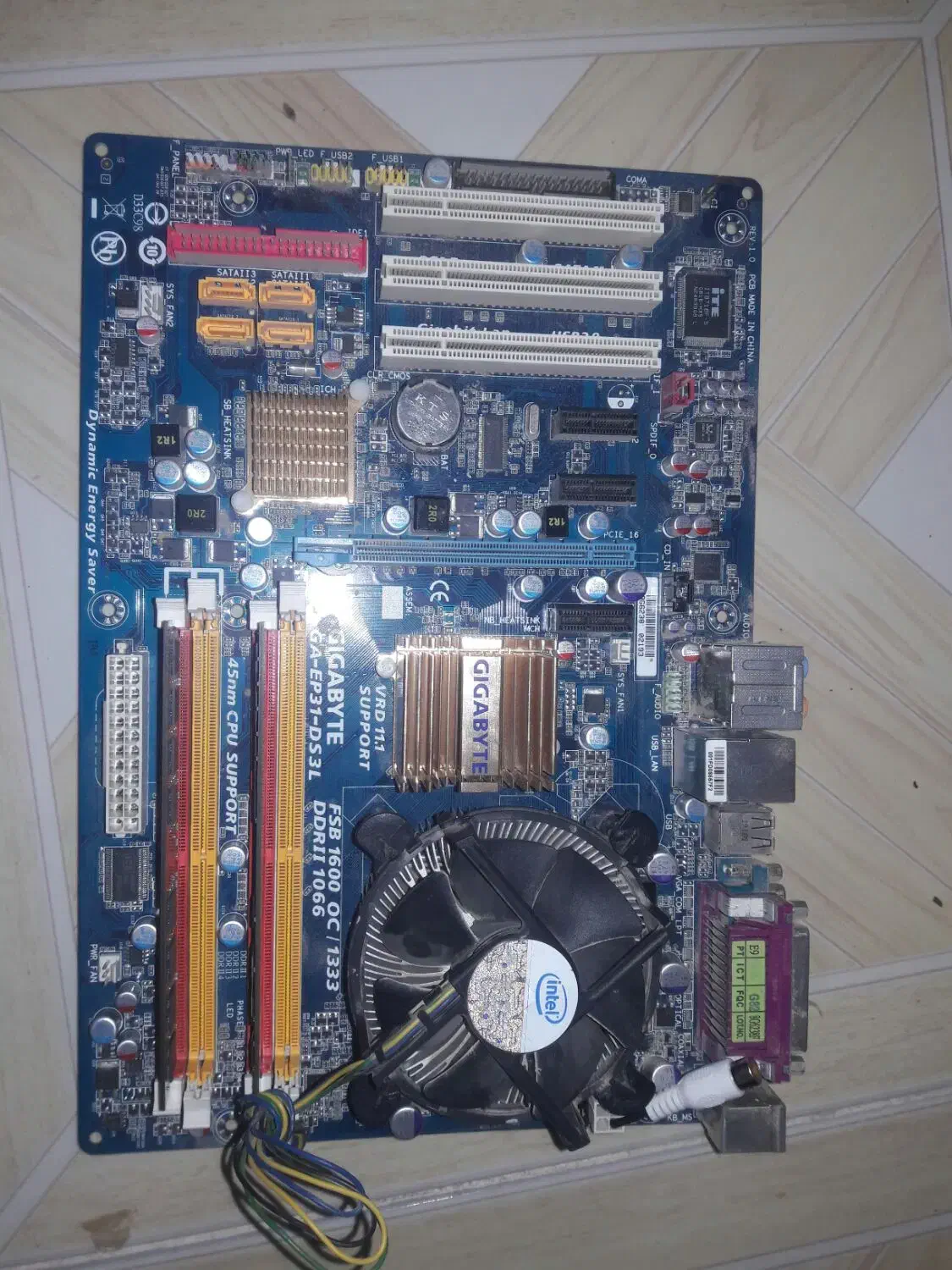 مادر برد ddr2 همرا با سی پی یو و همرا ۳ گیگ رم|قطعات و لوازم جانبی رایانه|مشهد, ثامن|دیوار