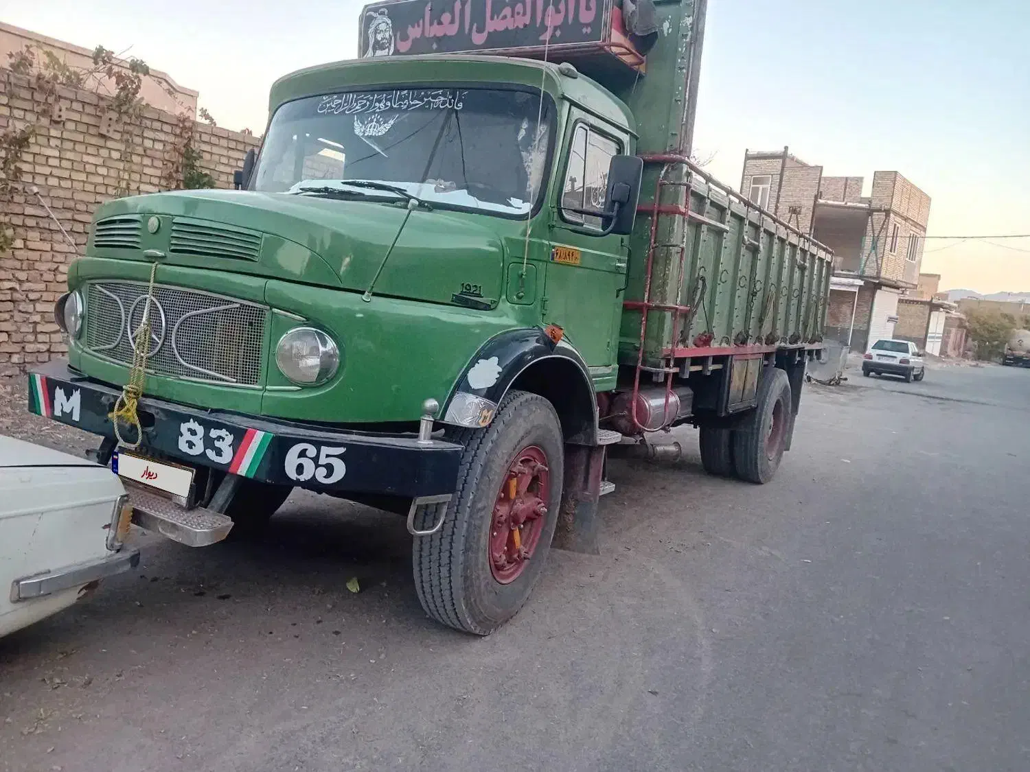 بنزتک 1362|خودرو سنگین|تربتحیدریه, رباط سفلی|دیوار