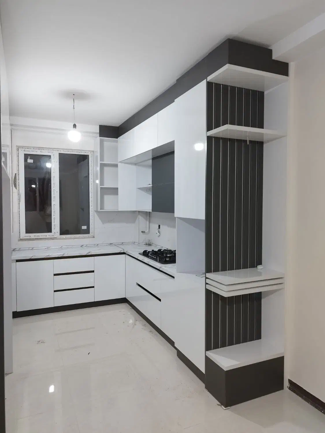 طراحی و نصب کابینت، کمد و دکوراسیون داخلی|جاکفشی، کمد، دراور|قزوین, |دیوار